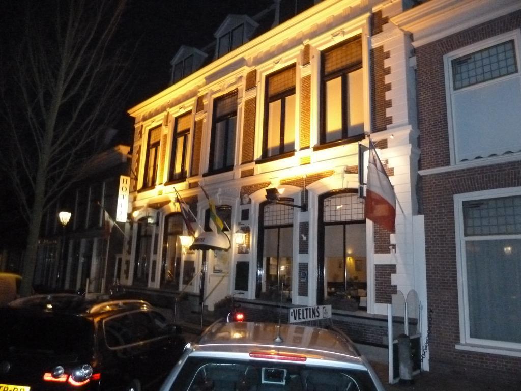 Hotel Centraal Харлинген Экстерьер фото