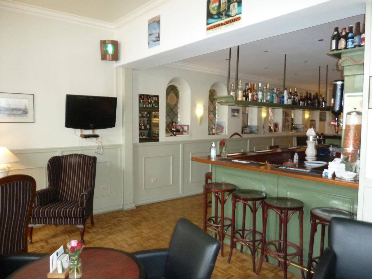 Hotel Centraal Харлинген Экстерьер фото